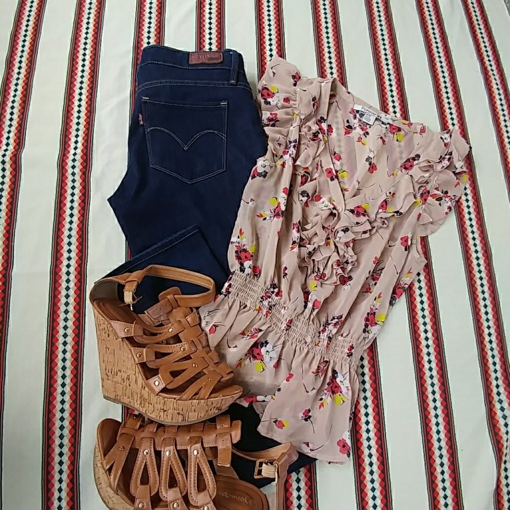 Forever 21 floral blouse